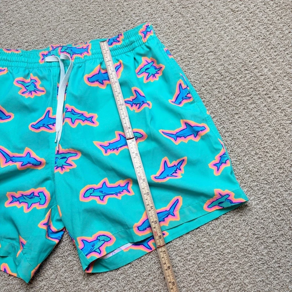 Chubbies Mens XL Swim Trunks Teal Neon Shark Print Compression Liner 5.5 Inseam